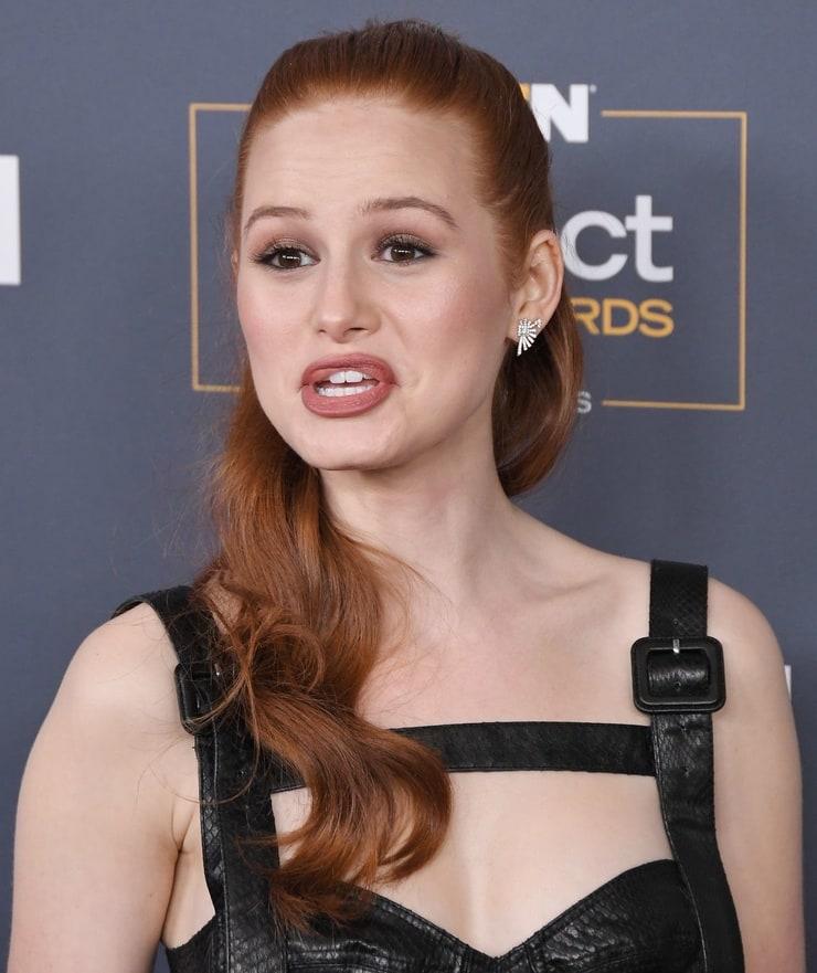 70+ Hot Pictures of Madelaine Petsch From Riverdale 34