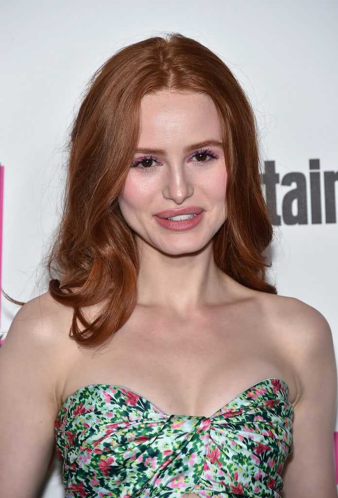 70+ Hot Pictures of Madelaine Petsch From Riverdale 8