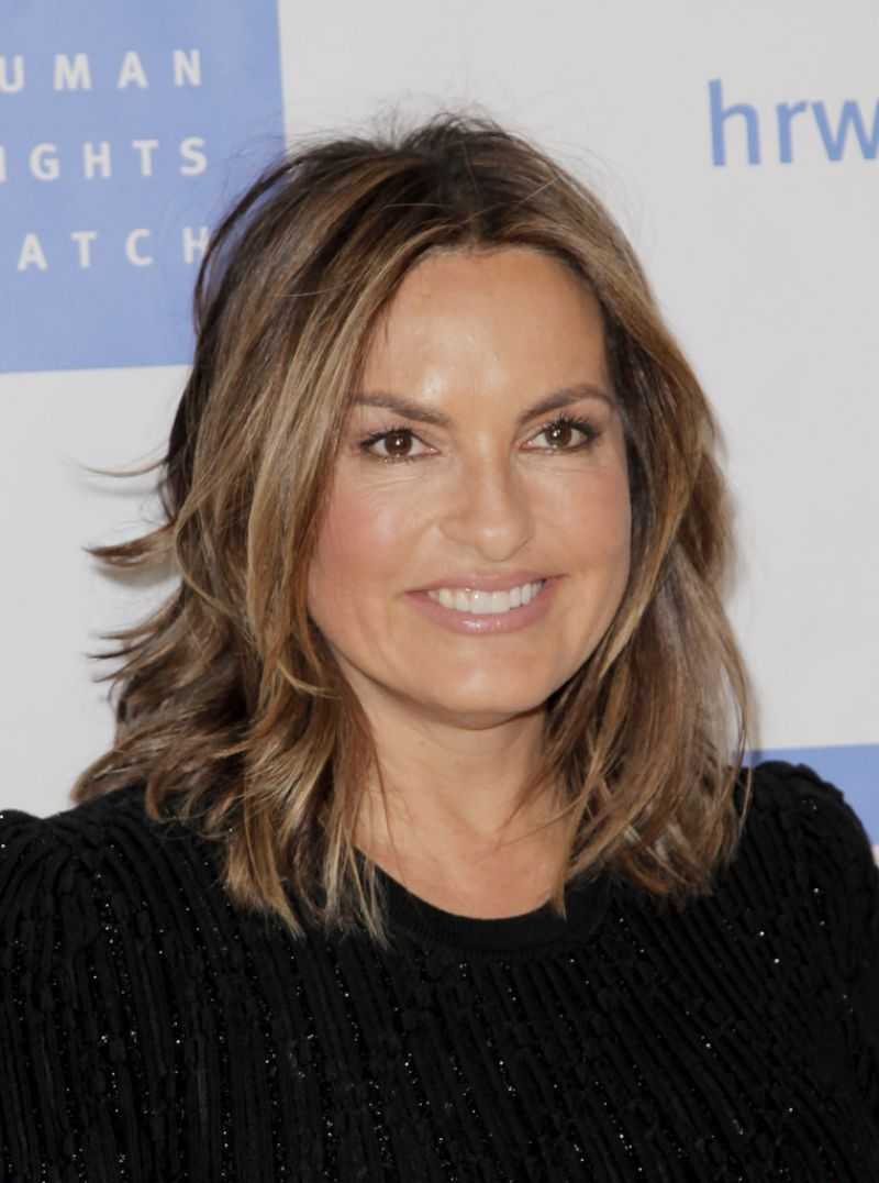 70+ Hot Pictures Of Mariska Hargitay Are Too Damn Hot For Even Her Fans 22