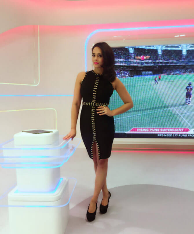 mayanti langer hot legs photos