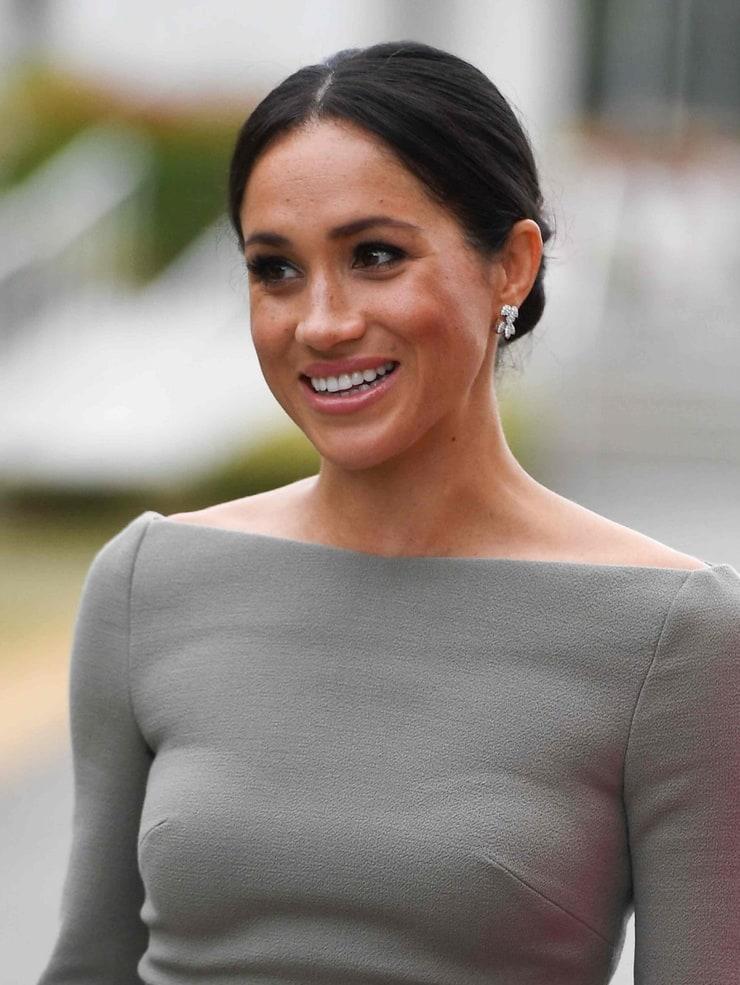 70+ Hot Pictures Of Meghan Markle Which Are Just Too Hot To Handle 19