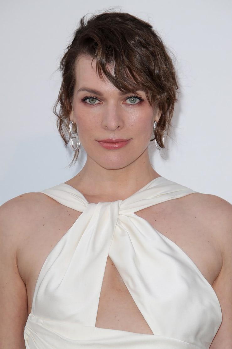61 Sexy Mila Jovovich Boobs Pictures Are Simply Excessively Enigmatic 48