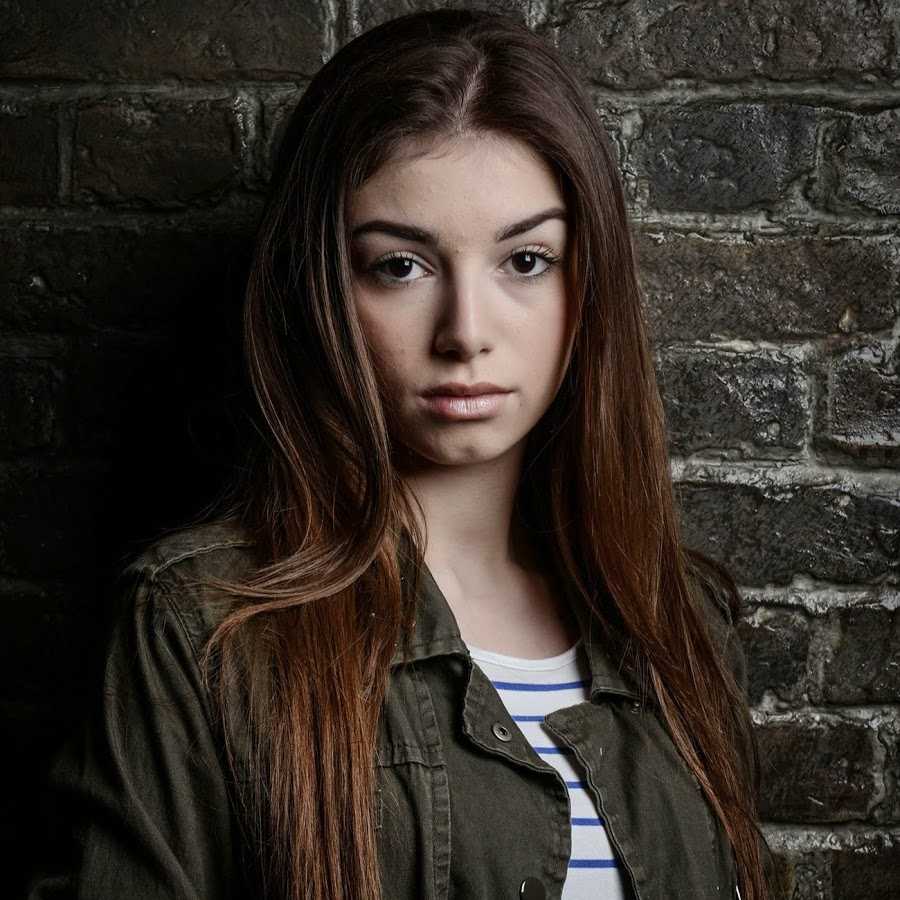 70+ Hot Pictures Of Mimi Keene That Are Sure To Keep You On The Edge Of Your Seat 15
