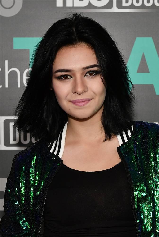 55 Hot Pictures Of Nicole Maines Which Will Make You Fall For Her 11