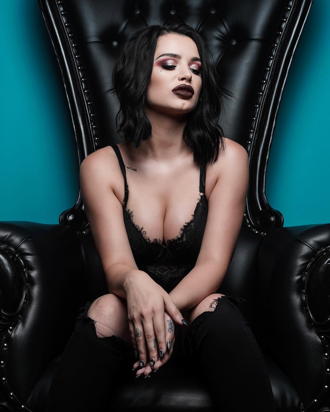 paige hot boobs