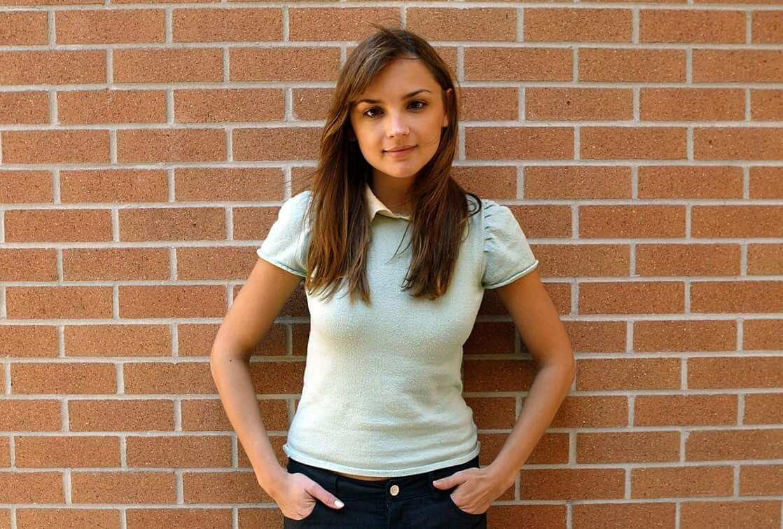 61 Sexy Rachael Leigh Cook Boobs Pictures Are Sure To Leave You Baffled 587