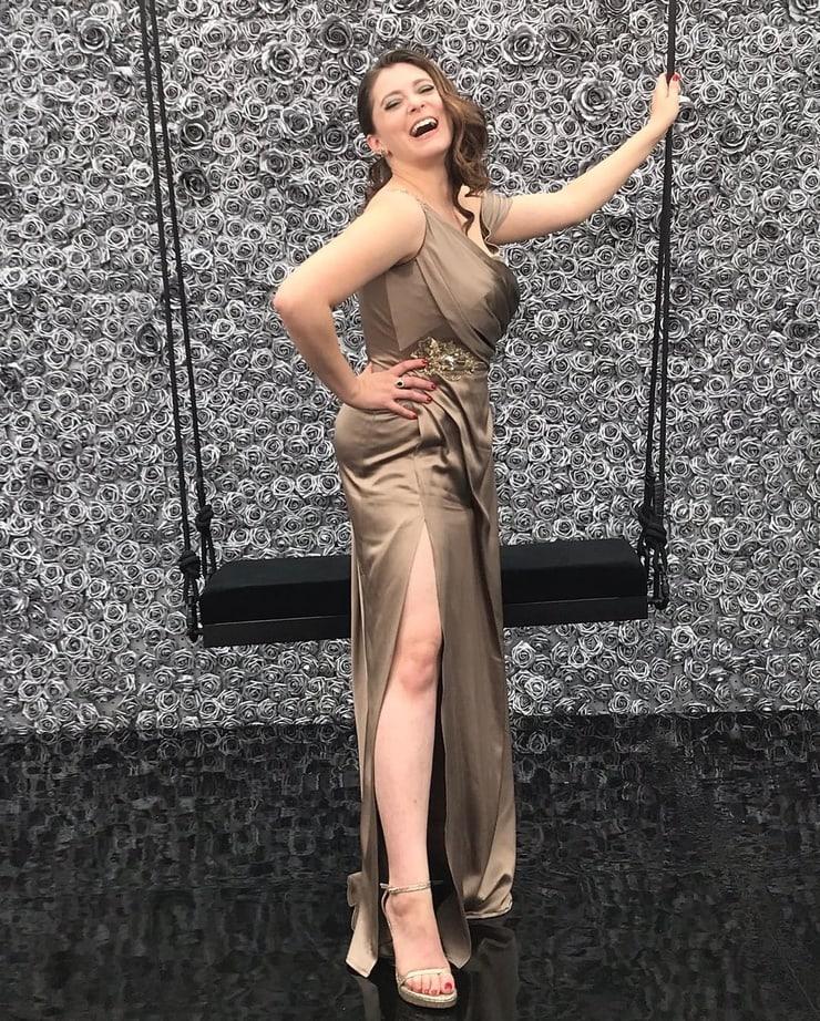 55 Rachel Bloom Hot Pictures Will Make You Drool Forever 2