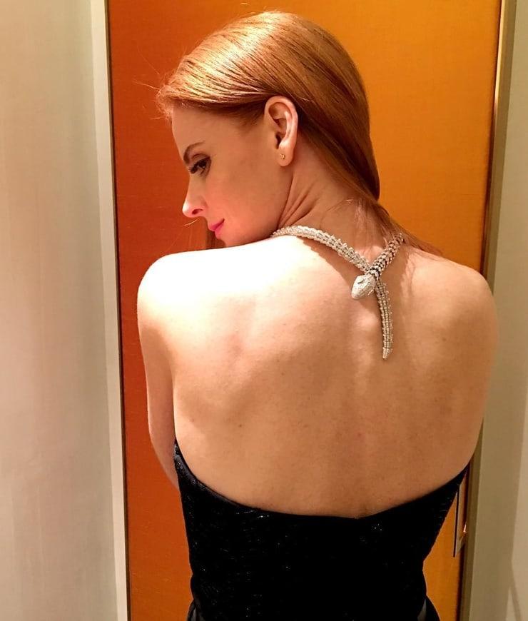 70+ Hot Pictures Of Sarah Rafferty Which Are Really A Sexy Slice From Heaven 224
