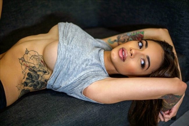 Tattoo’s Are So Sexy On A Girl (31 Photos) 2