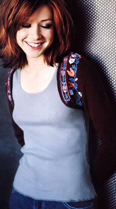 60 Sexy and Hot Alyson Hannigan Pictures – Bikini, Ass, Boobs 44