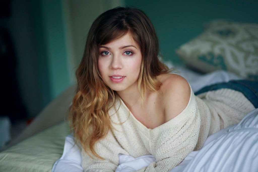 60 Sexy and Hot Jennette Mccurdy Pictures – Bikini, Ass, Boobs 231