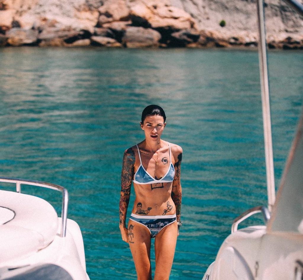 60 Sexy and Hot Ruby Rose Pictures – Bikini, Ass, Boobs 7
