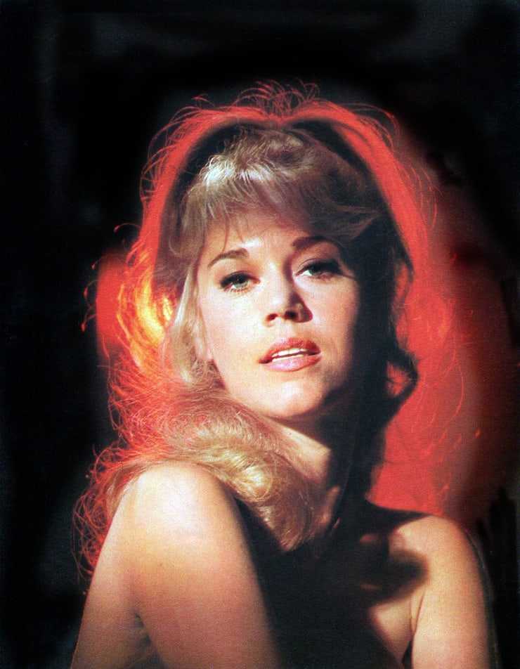 50 Sexy and Hot Jane Fonda Pictures – Bikini, Ass, Boobs 16