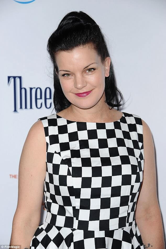 41 Sexy and Hot Pauley Perrette Pictures – Bikini, Ass, Boobs 17