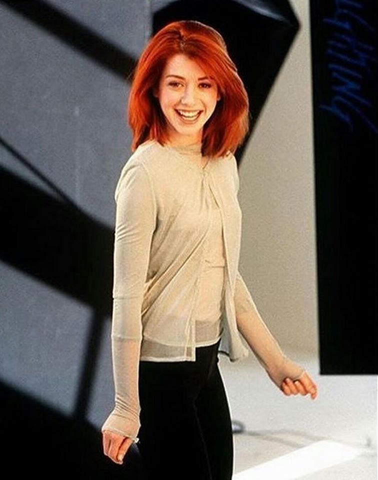 60 Sexy and Hot Alyson Hannigan Pictures – Bikini, Ass, Boobs 39