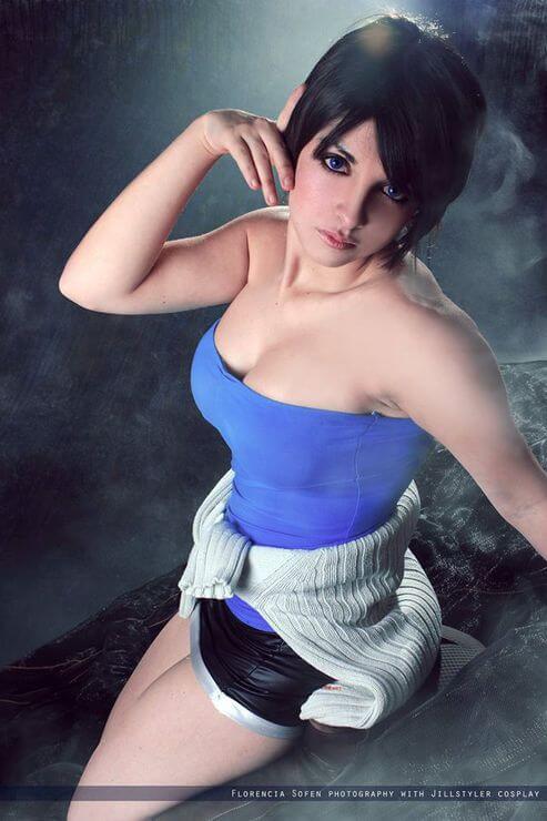 46 Sexy and Hot Jill Valentine Pictures – Bikini, Ass, Boobs 18