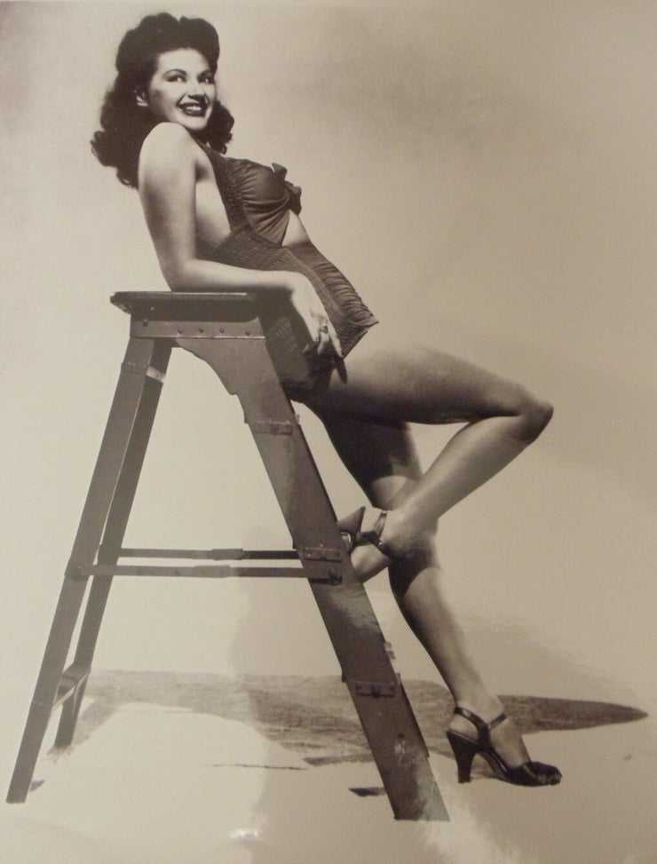 45 Sexy and Hot Yvonne De Carlo Pictures – Bikini, Ass, Boobs 159