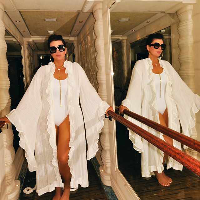48 Sexy and Hot Kris Jenner Pictures – Bikini, Ass, Boobs 18