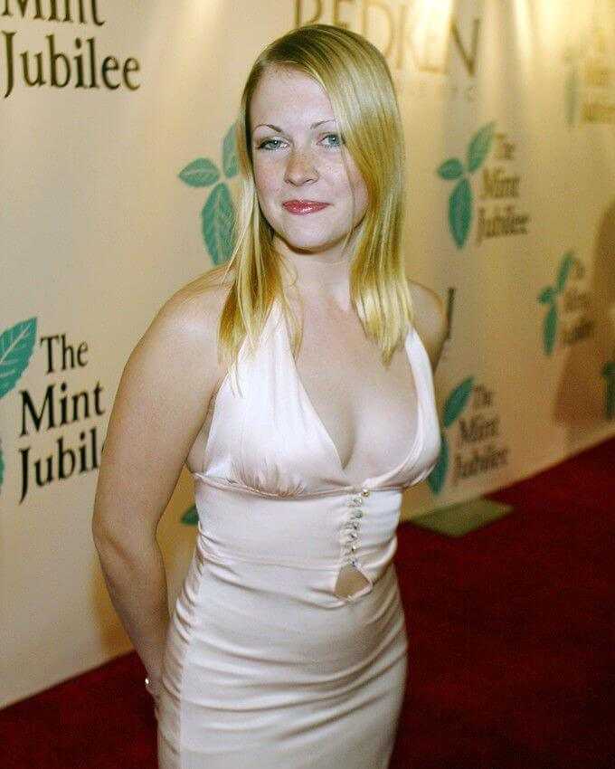 50 Sexy and Hot Melissa Joan Hart Pictures – Bikini, Ass, Boobs 19