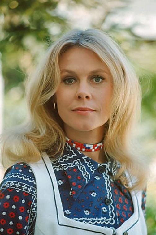 45 Sexy and Hot Elizabeth Montgomery Pictures – Bikini, Ass, Boobs 271