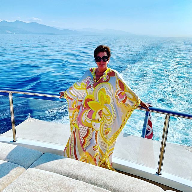 48 Sexy and Hot Kris Jenner Pictures – Bikini, Ass, Boobs 22