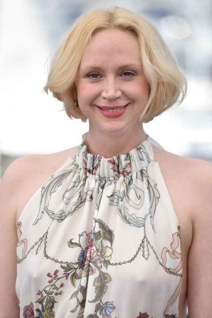 57 Sexy and Hot Gwendoline Christie Pictures – Bikini, Ass, Boobs 356