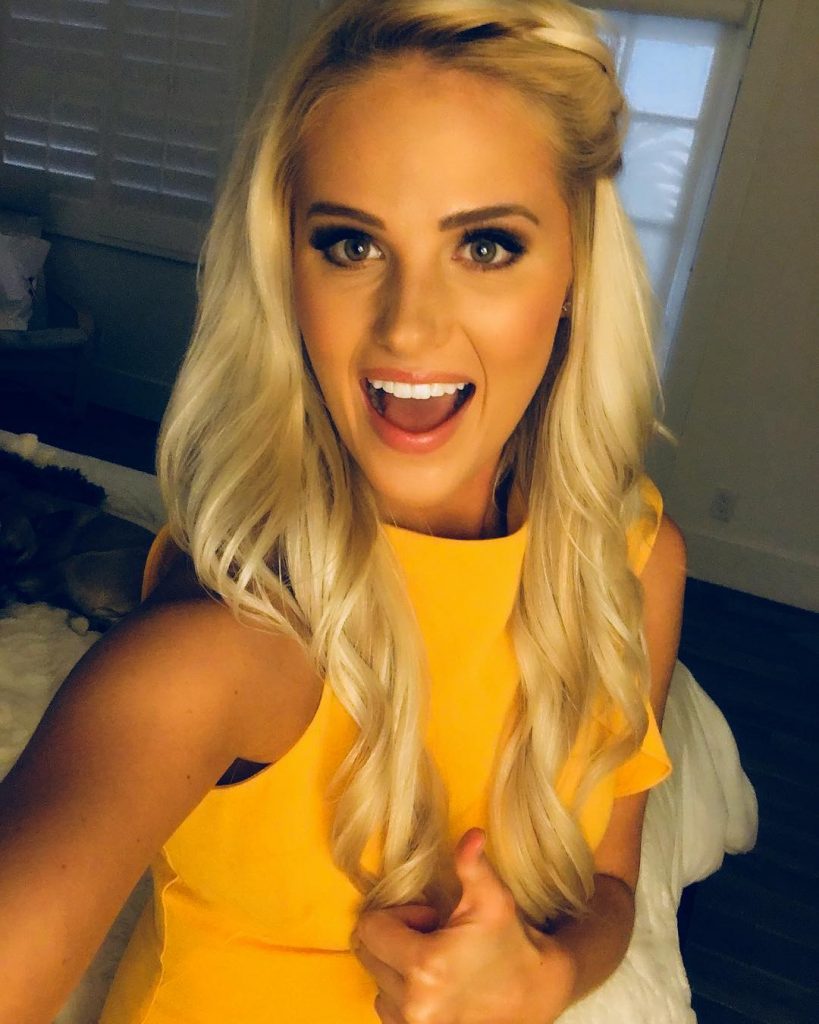 50 Sexy and Hot Tomi Lahren Pictures – Bikini, Ass, Boobs 39