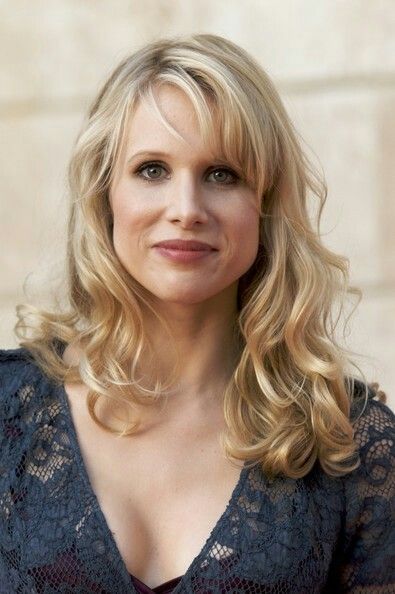 43 Sexy and Hot Lucy Punch Pictures – Bikini, Ass, Boobs 28