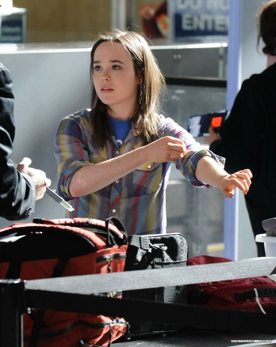 Ellen Page with Luggage