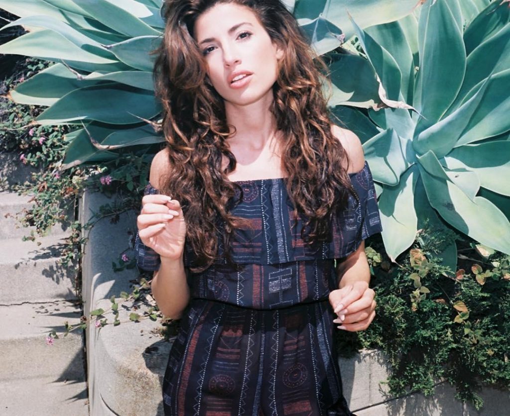 51 Sexy and Hot Tania Raymonde Pictures – Bikini, Ass, Boobs 42