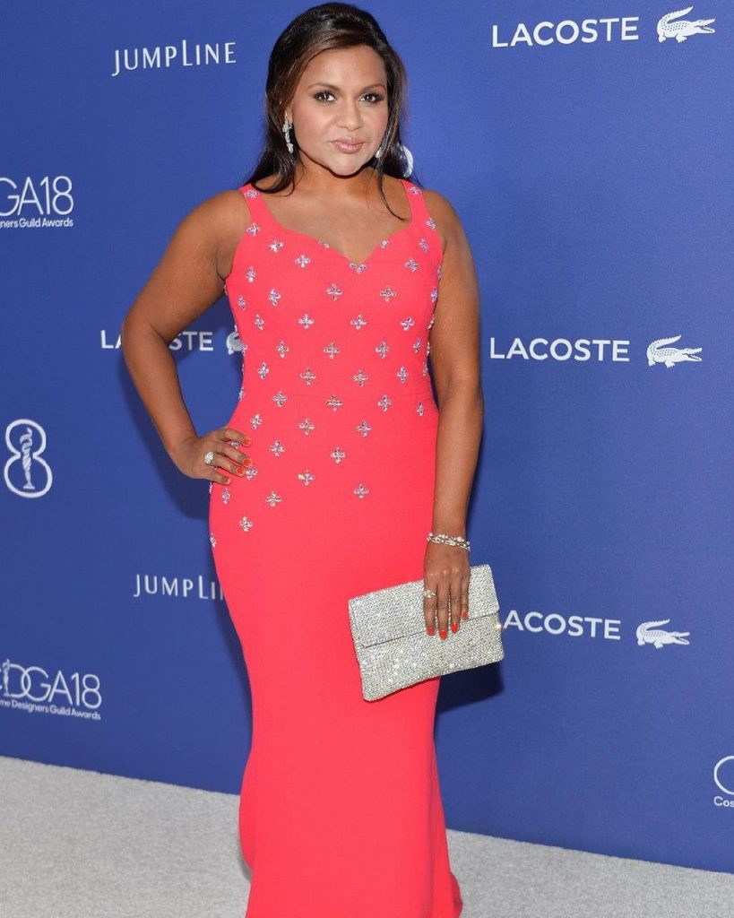 49 Sexy and Hot Mindy Kaling Pictures – Bikini, Ass, Boobs 42