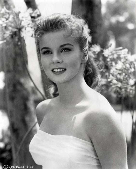 50 Sexy and Hot Ann-Margret Pictures – Bikini, Ass, Boobs 42