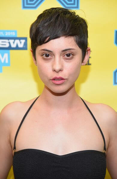 47 Sexy and Hot Rosa Salazar Pictures – Bikini, Ass, Boobs 44