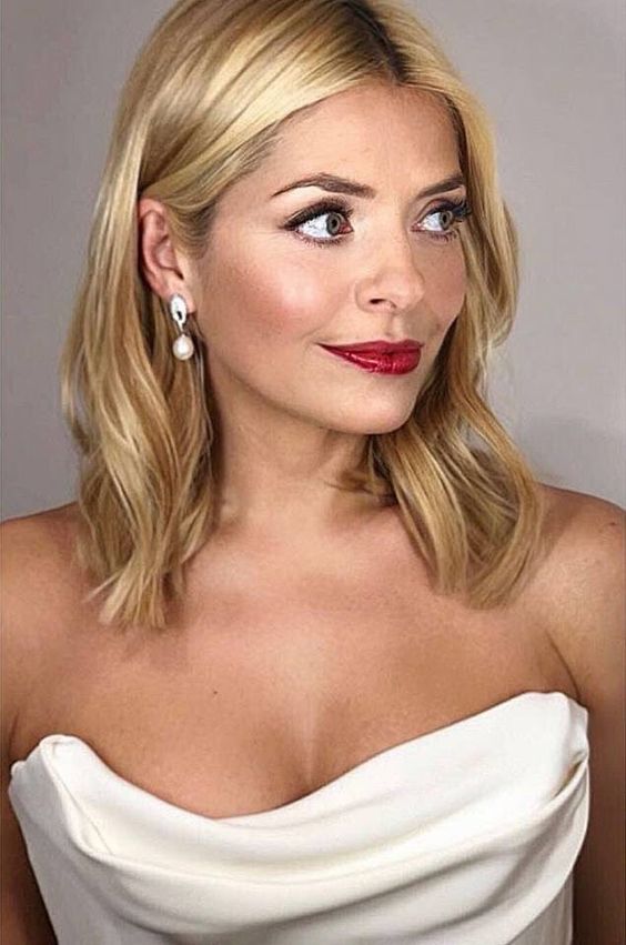 Holly Willoughby Red Lips