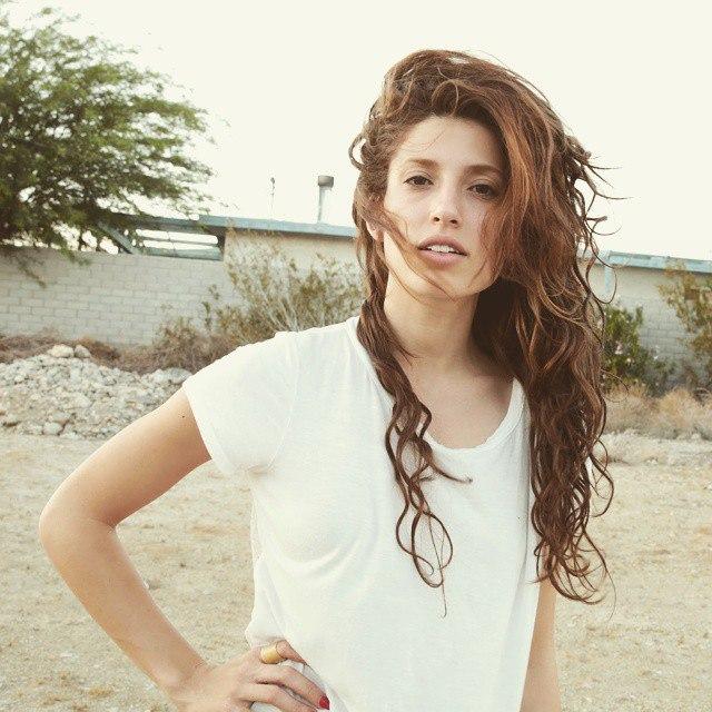 51 Sexy and Hot Tania Raymonde Pictures – Bikini, Ass, Boobs 52