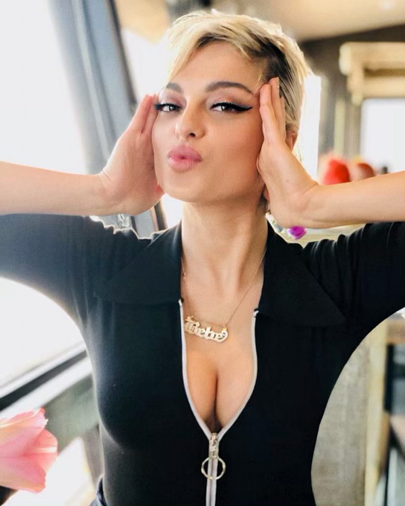 60 Sexy and Hot Bebe Rexha Pictures – Bikini, Ass, Boobs 102