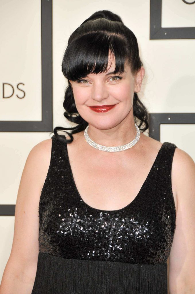 41 Sexy and Hot Pauley Perrette Pictures – Bikini, Ass, Boobs 7