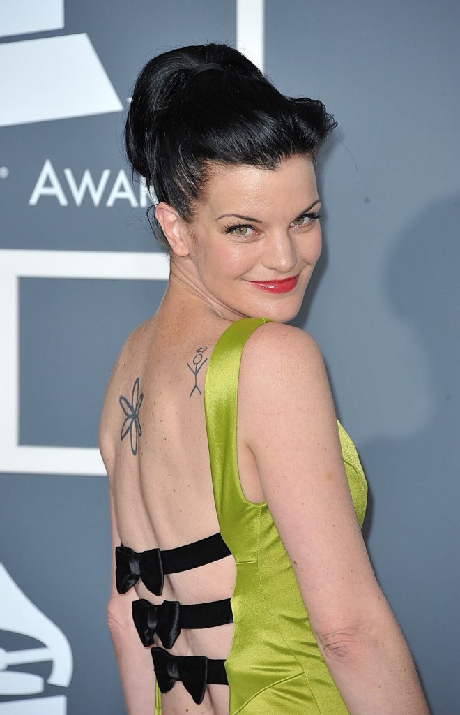 41 Sexy and Hot Pauley Perrette Pictures – Bikini, Ass, Boobs 8