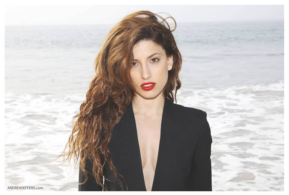 51 Sexy and Hot Tania Raymonde Pictures – Bikini, Ass, Boobs 8