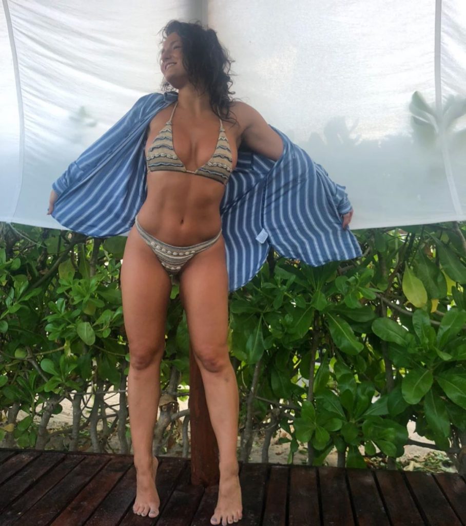 55 Sexy and Hot Jade Chynoweth Pictures – Bikini, Ass, Boobs 29