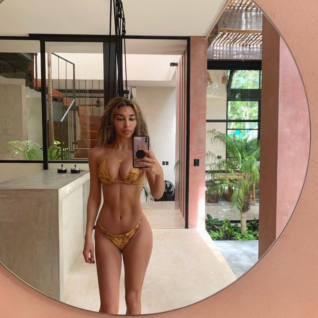 60 Sexy and Hot Chantel Jeffries Pictures – Bikini, Ass, Boobs 8