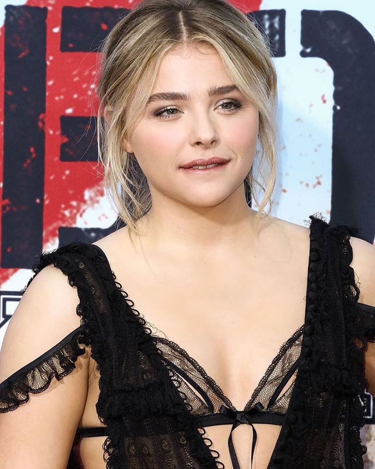 60 Sexy and Hot Chloe Grace Moretz Pictures – Bikini, Ass, Boobs 94
