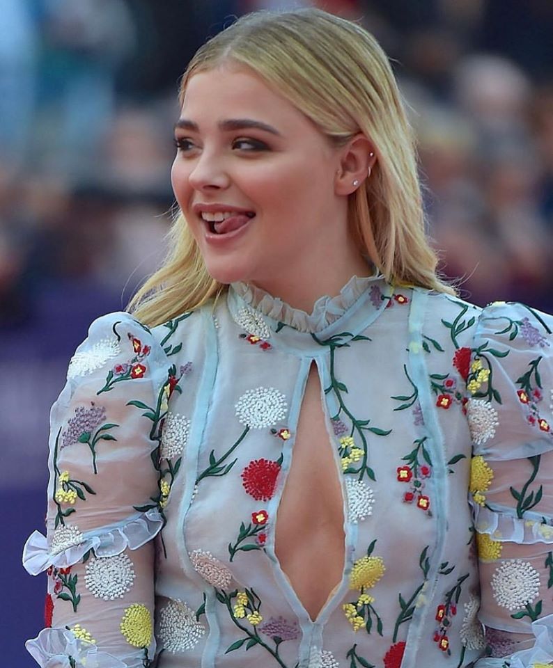 60 Sexy and Hot Chloe Grace Moretz Pictures – Bikini, Ass, Boobs 22