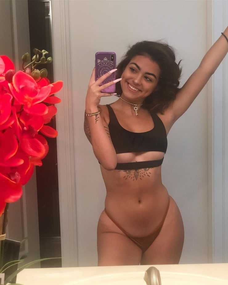 46 Sexy and Hot Malu Trevejo Pictures - Bikini, Ass, Boobs 10.