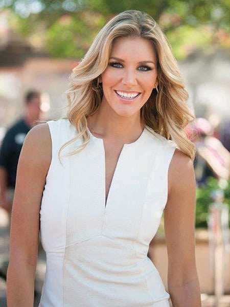 45 Sexy and Hot Charissa Thompson Pictures – Bikini, Ass, Boobs 144