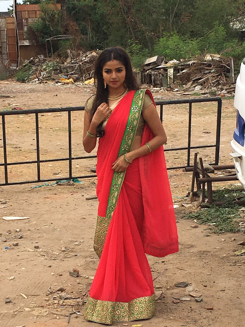 Actress Nithya Ram Hot Latest Pics Shooting Spot 96
