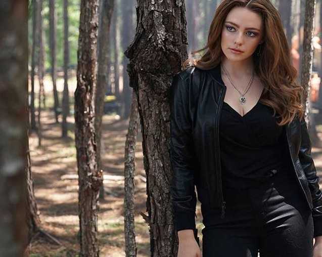 70+ Danielle Rose Russell Hot Pictures Will Drive You Nuts For Her 24