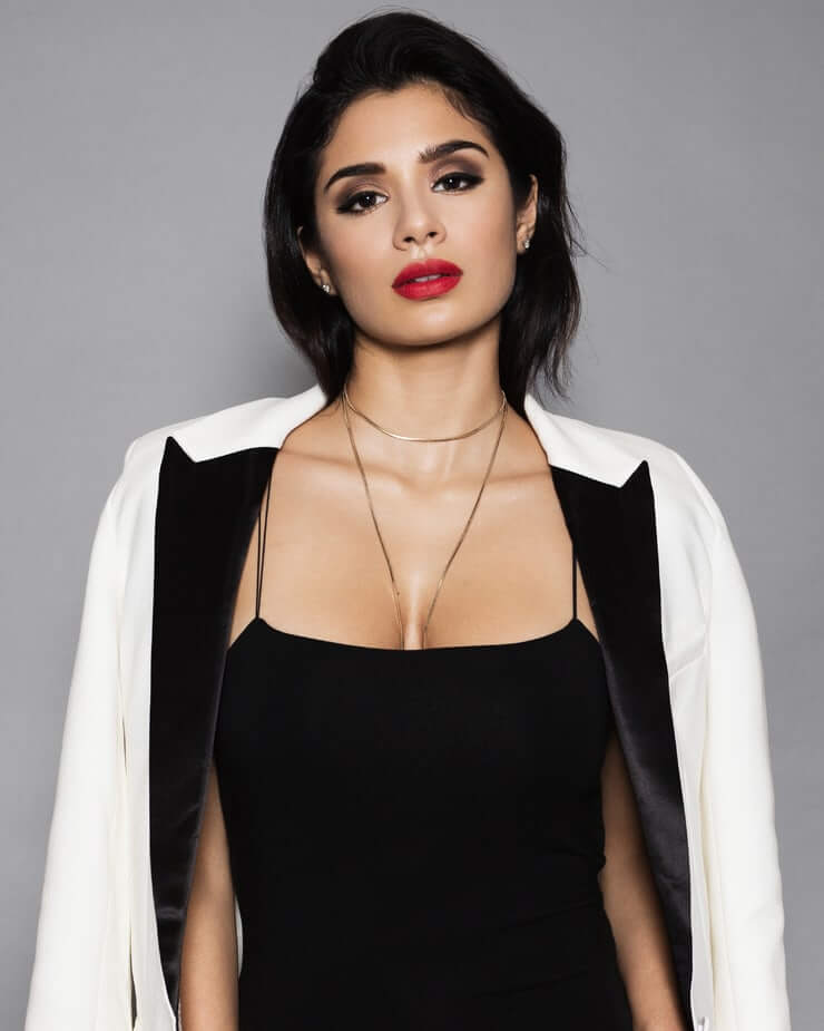 Diane Guerrero awesome (1)