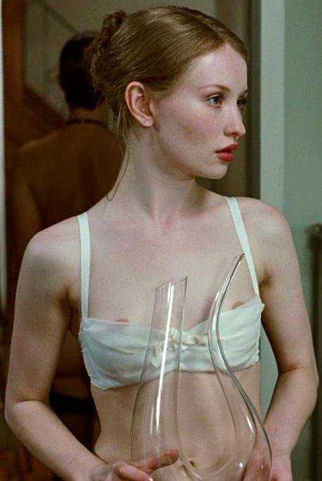 Tits emily browning Emily Browning