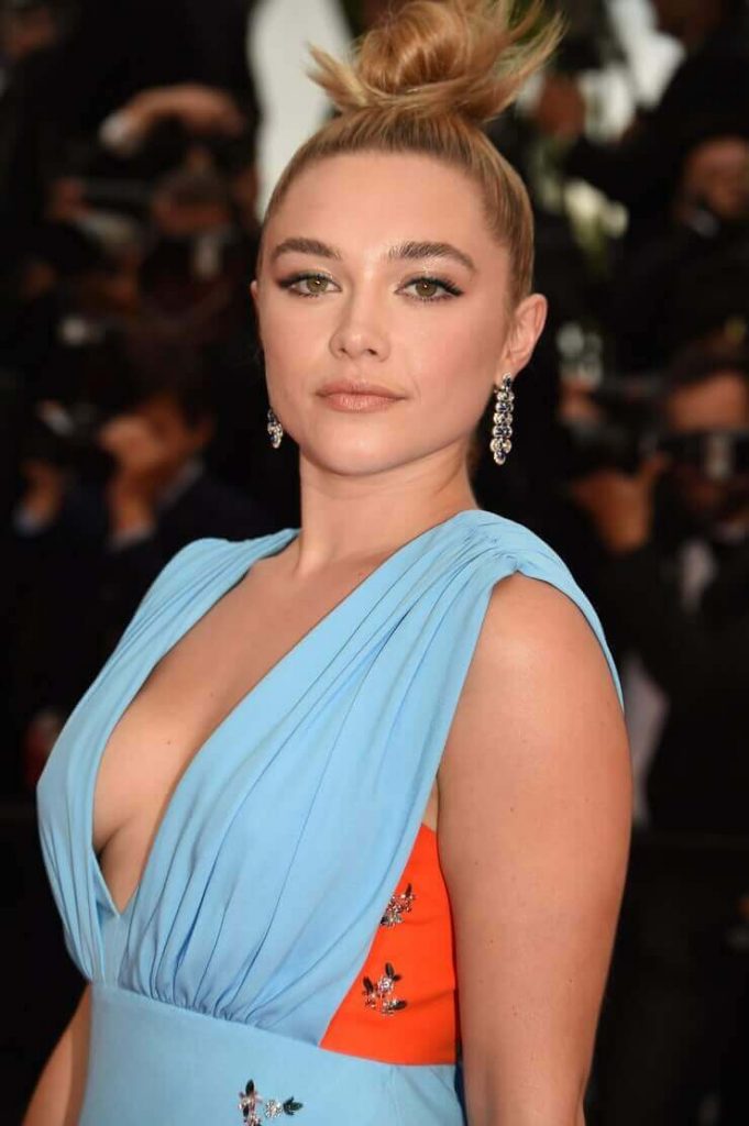 50 Sexy and Hot Florence Pugh Pictures – Bikini, Ass, Boobs 22